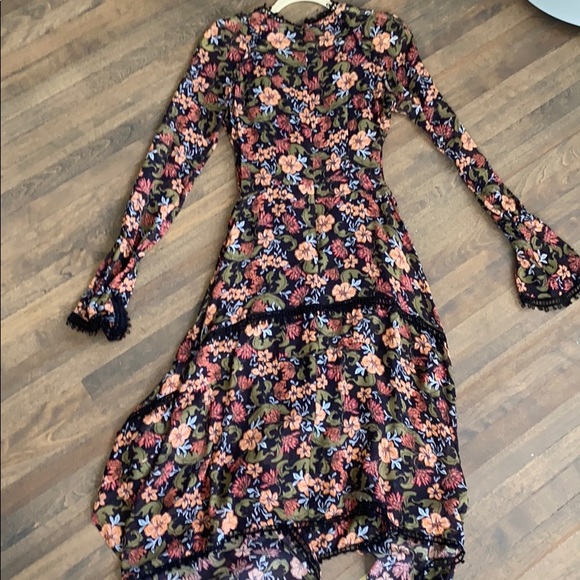 NWOT NICHOLAS Floral Silk Midi Dress - Picture 3 of 4